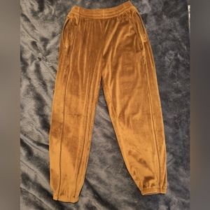 SKIMS velour joggers
